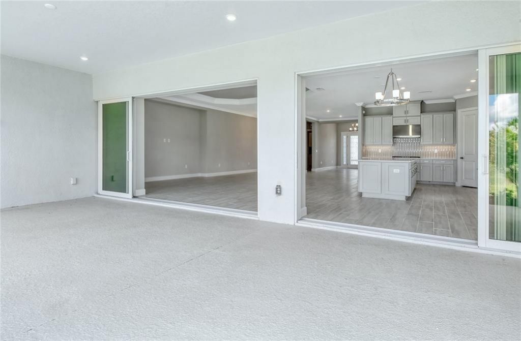 15625 San Lazzaro Avenue, Bradenton, FL 34211 Photo