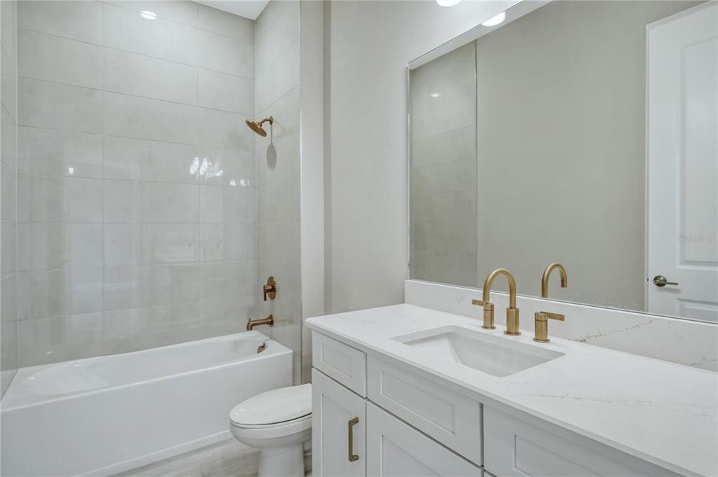 15625 San Lazzaro Avenue, Bradenton, FL 34211 Photo