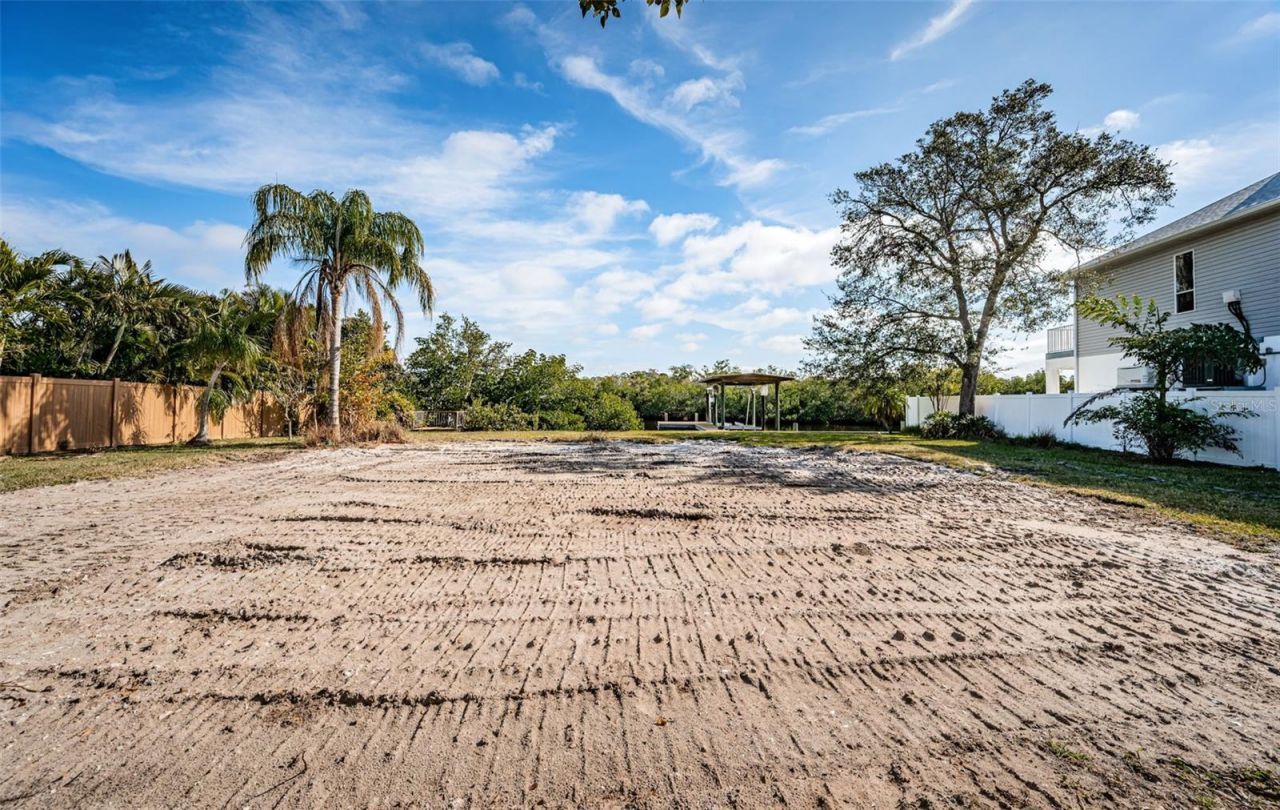 624 N Mayo Street, Crystal Beach, FL 34681 Photo