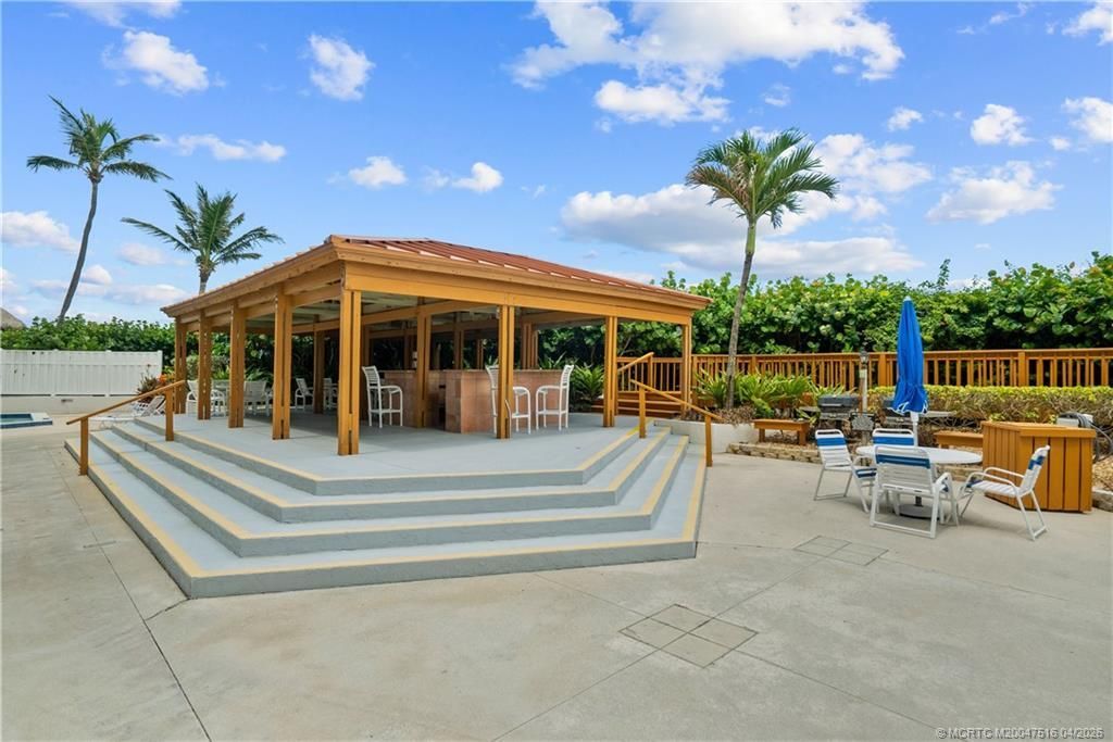 10410 S Ocean Drive, Unit 309, Jensen Beach, FL 34957 Photo