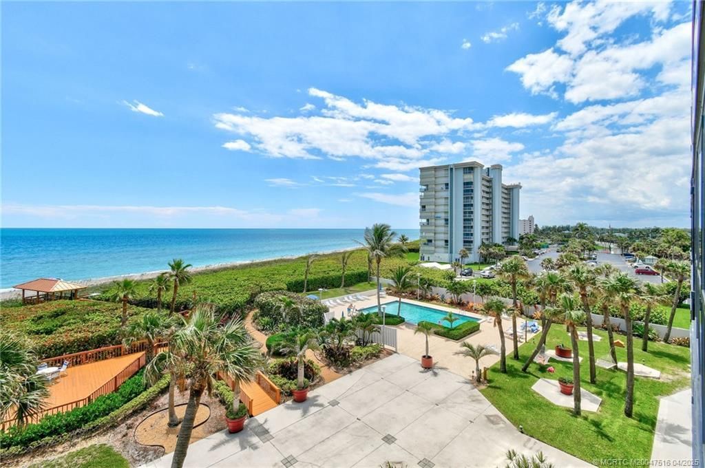 10410 S Ocean Drive, Unit 309, Jensen Beach, FL 34957 Photo