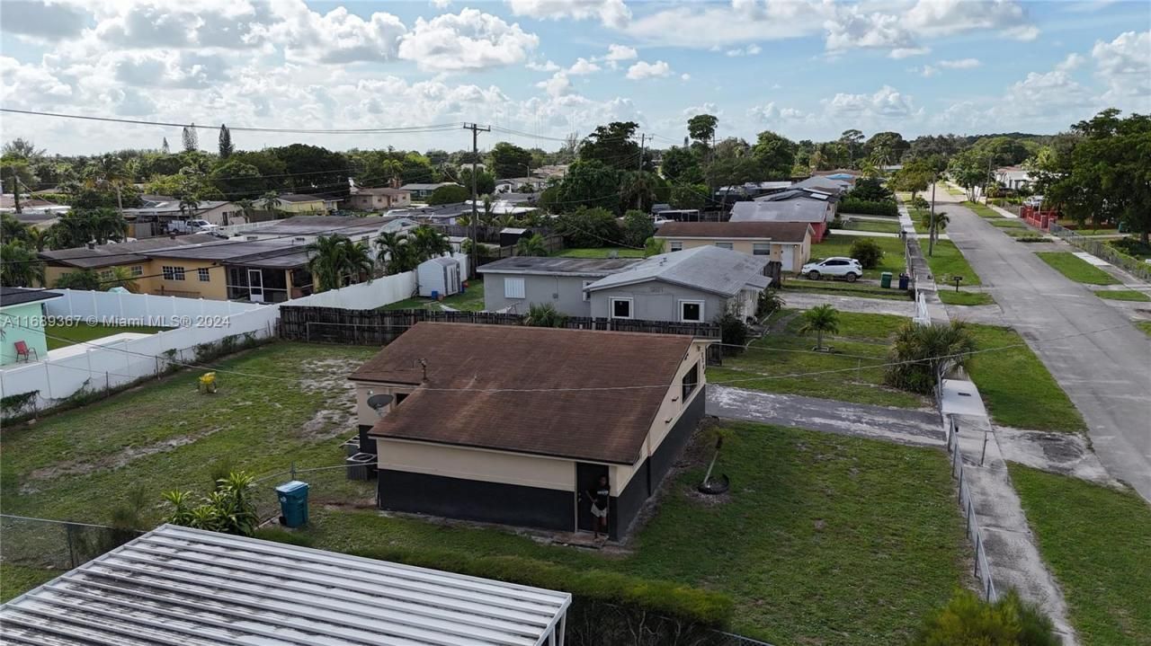 3260 NW 209th Ter, Miami Gardens, FL 33056 Photo