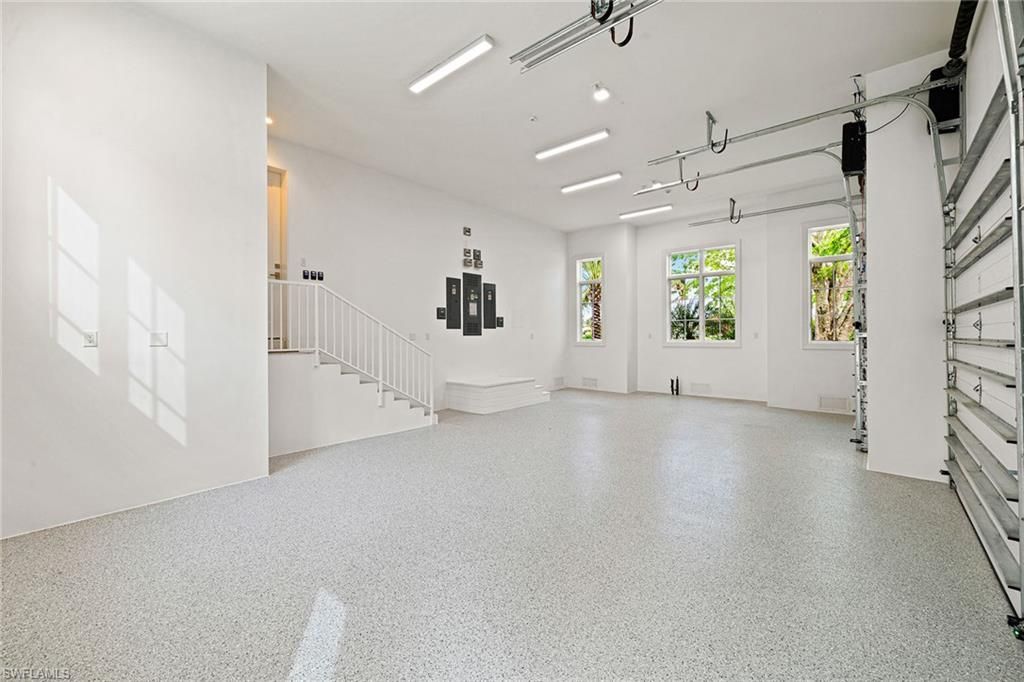 12 Sabre Ln, Naples, FL 34102 Photo