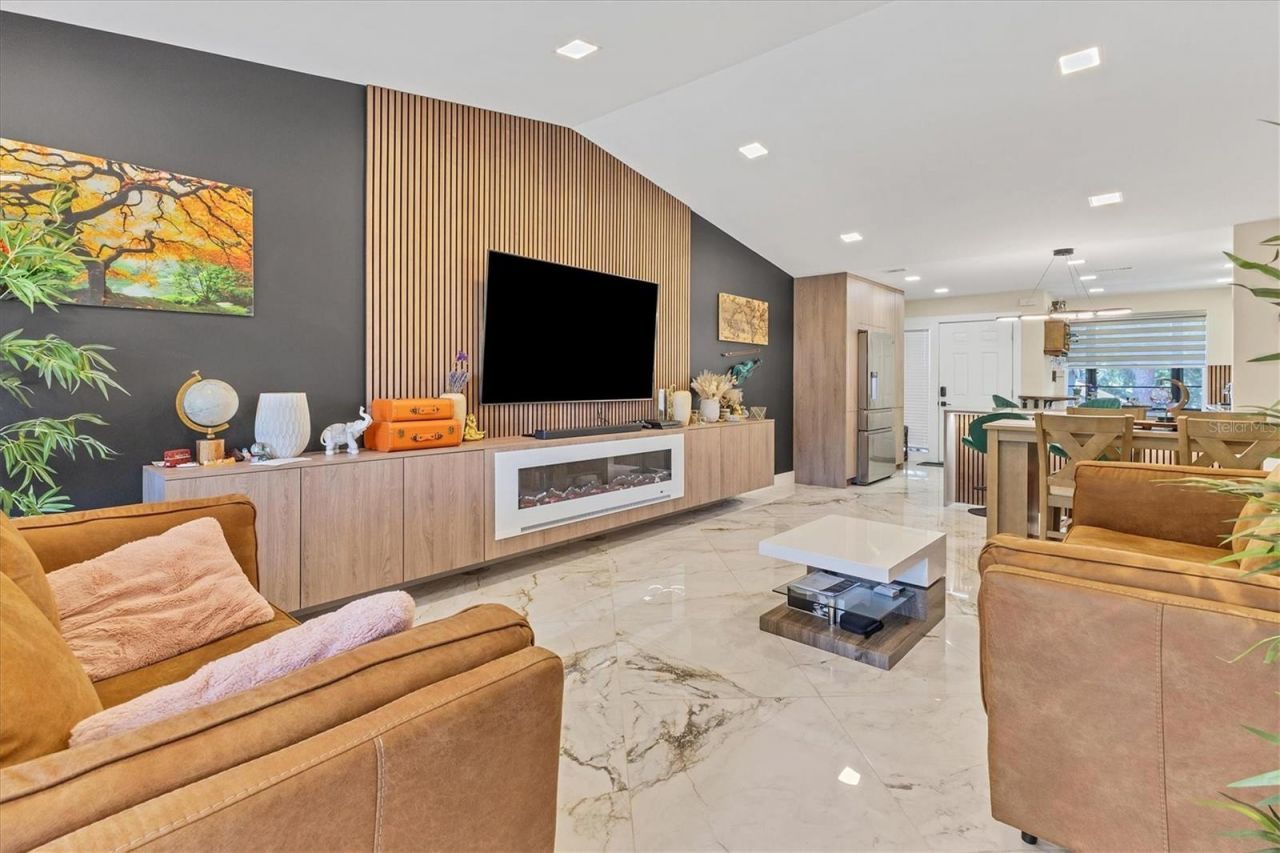 5611 Summer Side Lane, Unit 46B, Sarasota, FL 34231 Photo