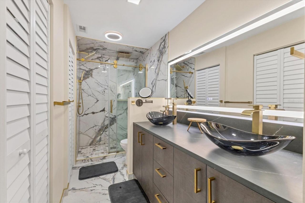 5611 Summer Side Lane, Unit 46B, Sarasota, FL 34231 Photo
