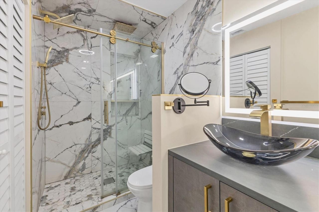 5611 Summer Side Lane, Unit 46B, Sarasota, FL 34231 Photo