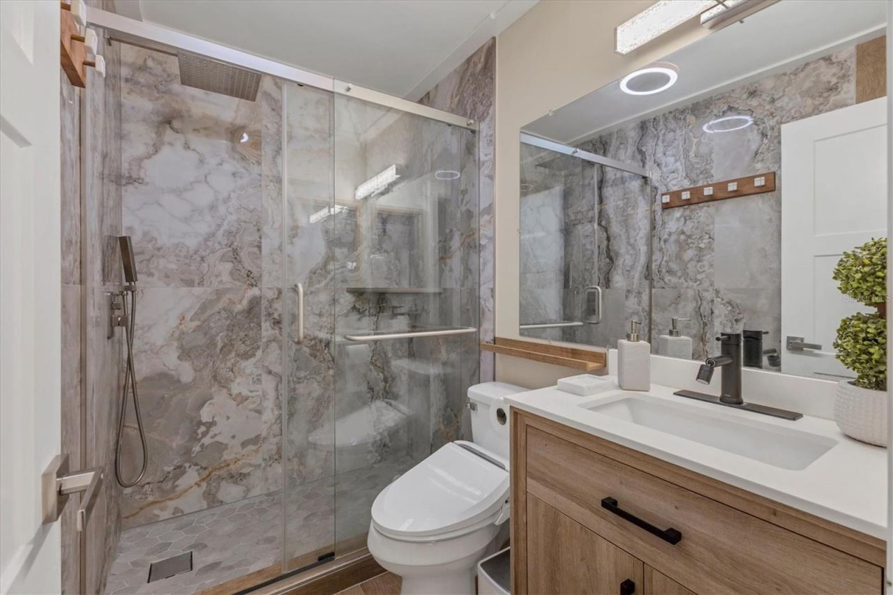 5611 Summer Side Lane, Unit 46B, Sarasota, FL 34231 Photo