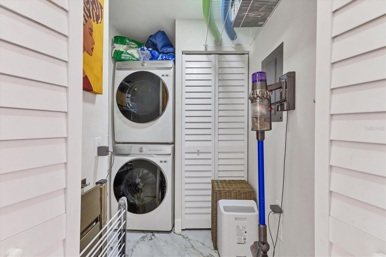 5611 Summer Side Lane, Unit 46B, Sarasota, FL 34231 Photo