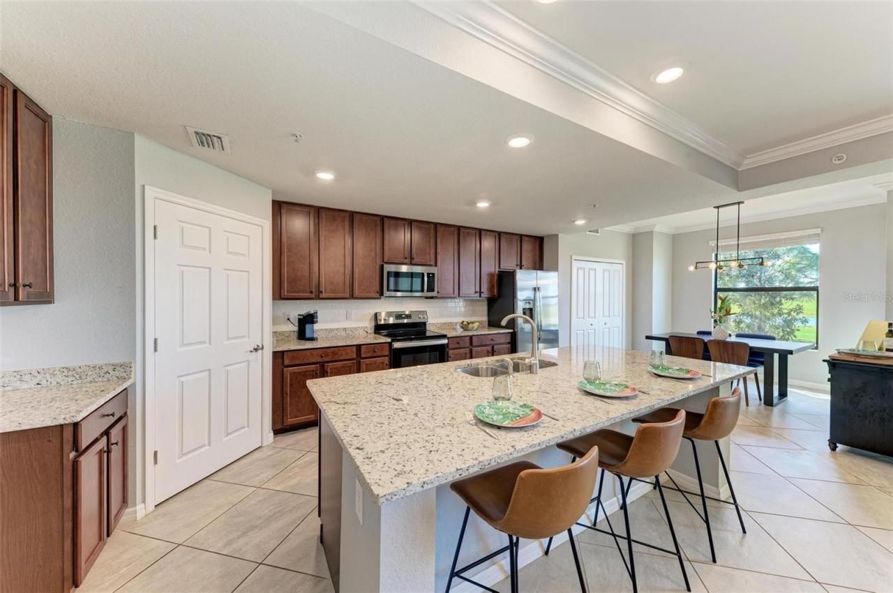 5710 Palmer Circle, Unit 104, Lakewood Ranch, FL 34211 Photo