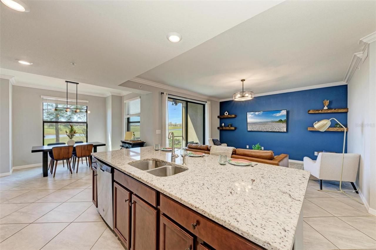 5710 Palmer Circle, Unit 104, Lakewood Ranch, FL 34211 Photo