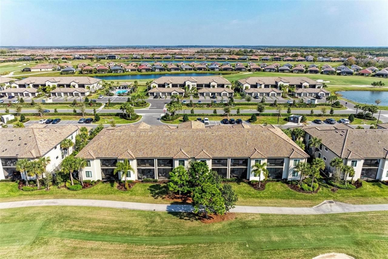 5710 Palmer Circle, Unit 104, Lakewood Ranch, FL 34211 Photo