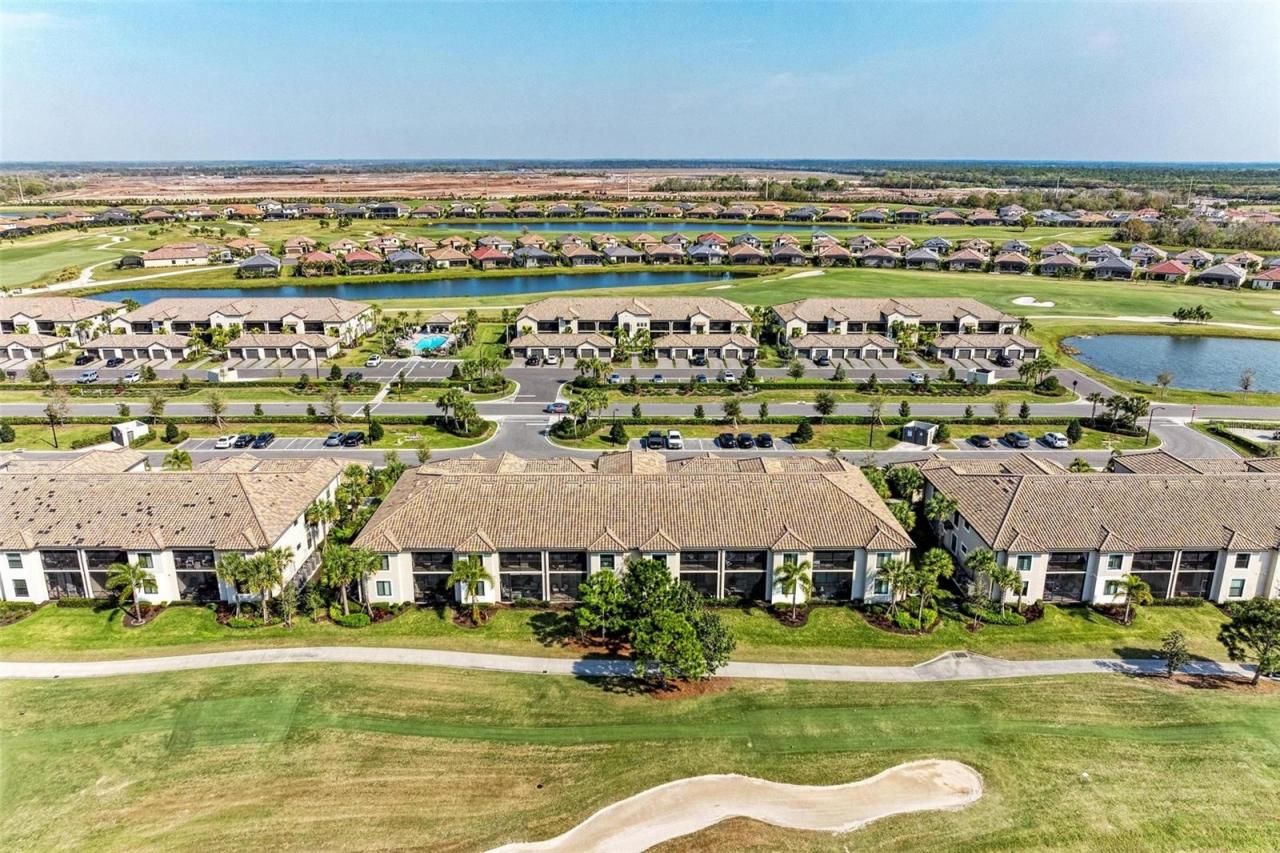 5710 Palmer Circle, Unit 104, Lakewood Ranch, FL 34211 Photo