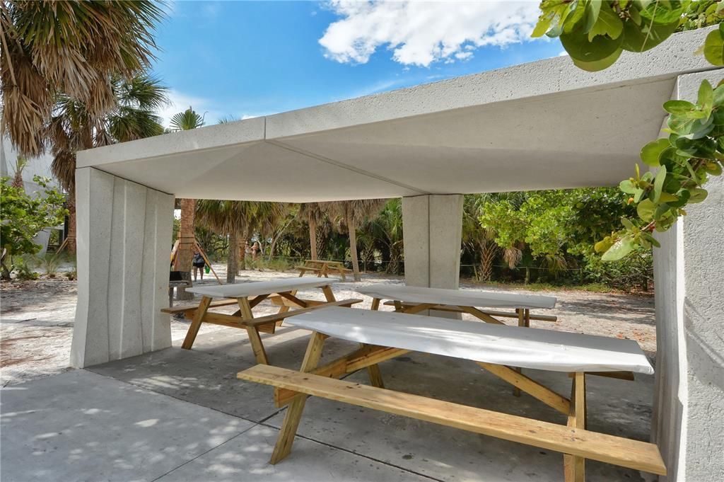 467 Canal Road, Unit 467, Sarasota, FL 34242 Photo
