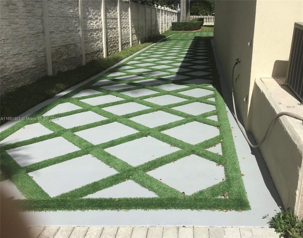 13460 SW 32nd St, Kendall, FL 33175 Photo