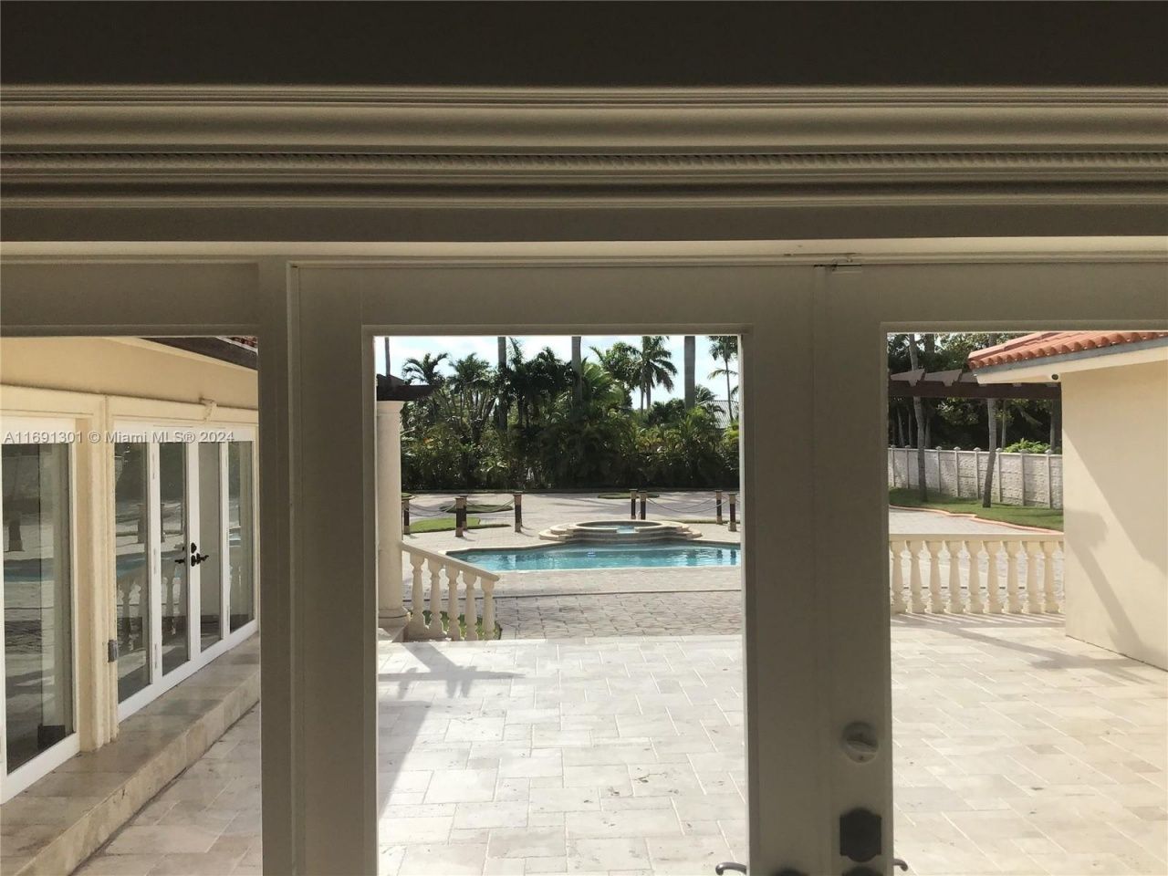 13460 SW 32nd St, Kendall, FL 33175 Photo