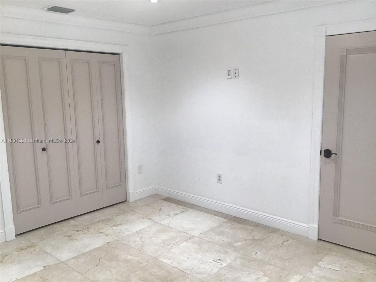 13460 SW 32nd St, Kendall, FL 33175 Photo