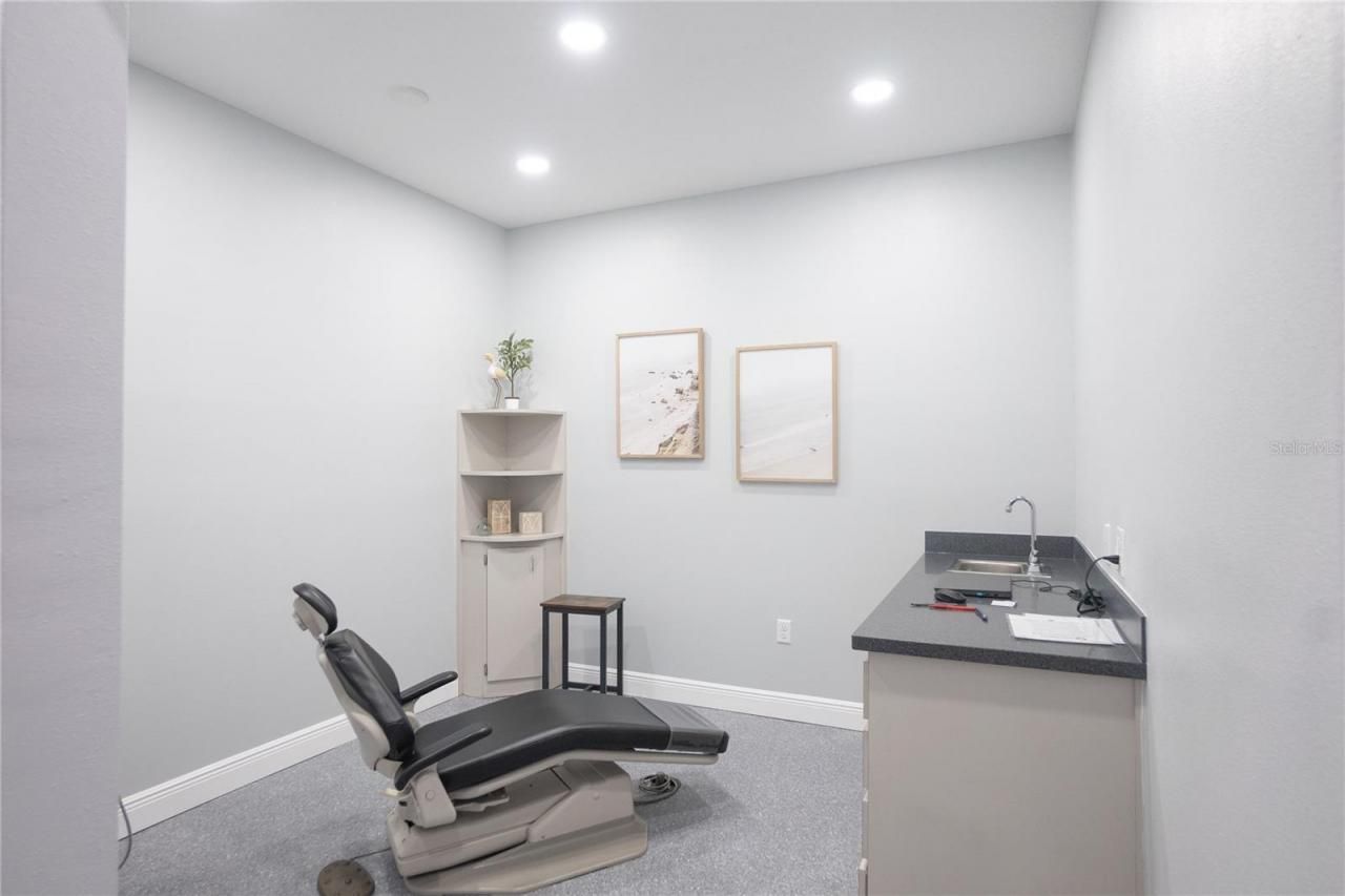 37814 Medical Arts Court, Unit 37814, Zephyrhills, FL 33541 Photo