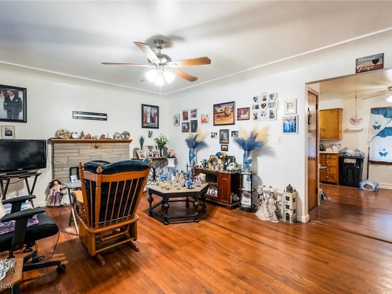 311 Park Drive, Campbell, OH 44405 Photo 11