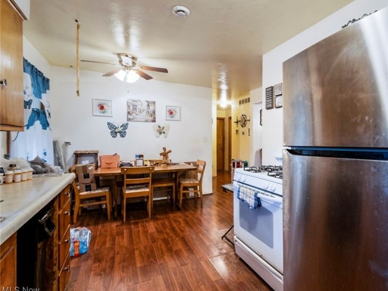 311 Park Drive, Campbell, OH 44405 Photo 14