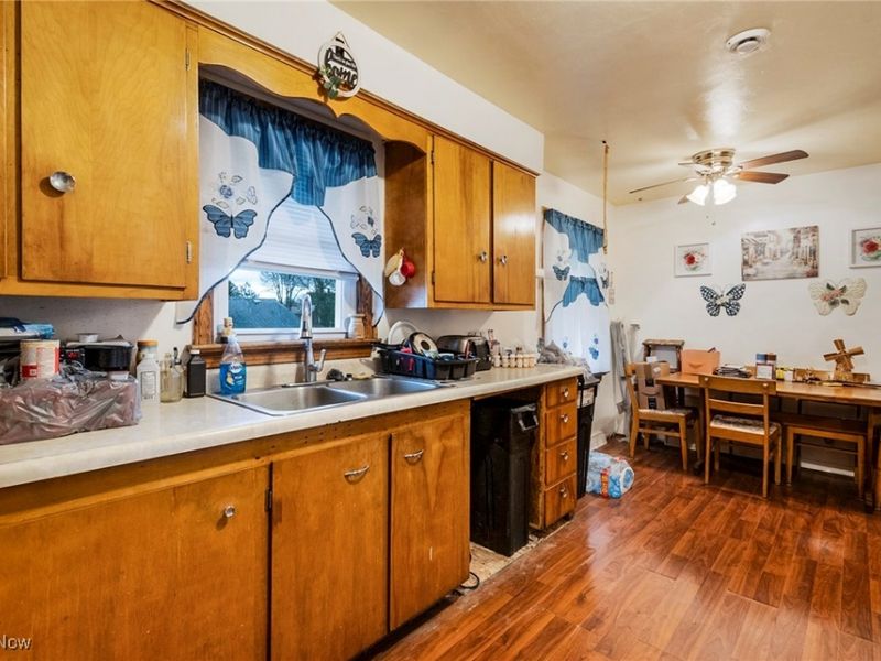 311 Park Drive, Campbell, OH 44405 Photo 15