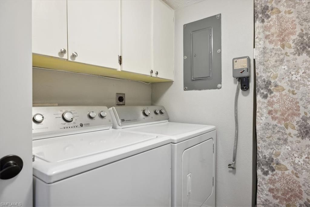 4231 SE 19th Pl, Unit 1J, Cape Coral, FL 33904 Photo