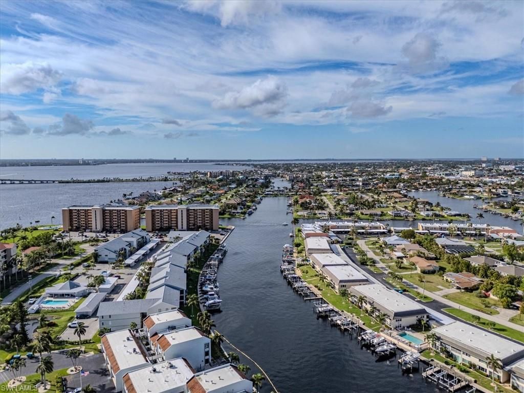 4231 SE 19th Pl, Unit 1J, Cape Coral, FL 33904 Photo
