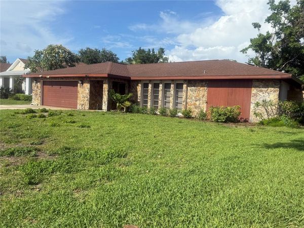117 HILLCREST DR, BRADENTON, FL 34209