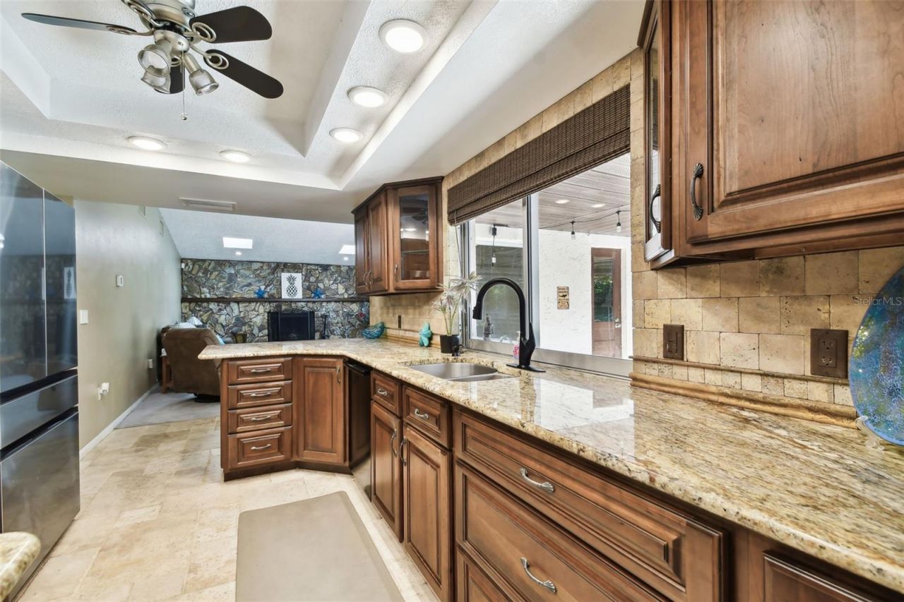 117 Hillcrest Dr, Bradenton, FL 34209 Photo