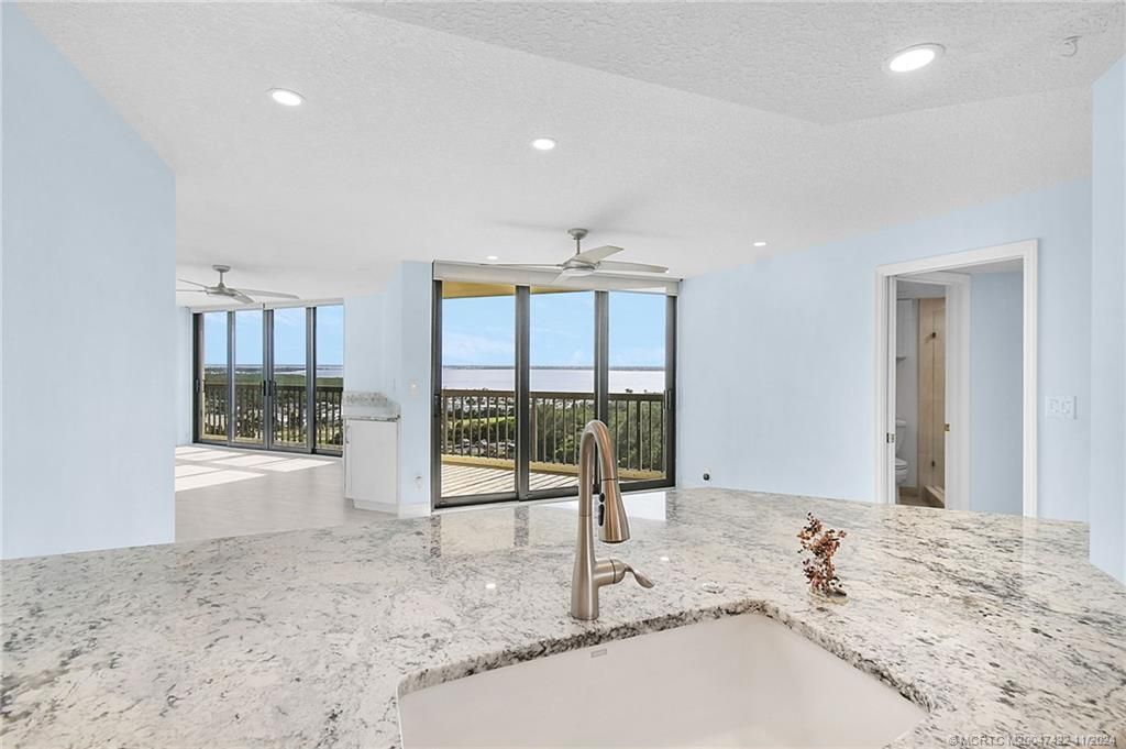 9550 S Ocean Drive, Unit 1610, Jensen Beach, FL 34957 Photo