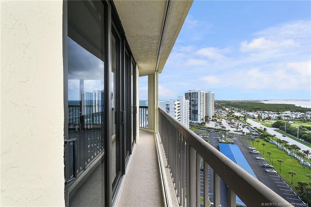 9550 S Ocean Drive, Unit 1610, Jensen Beach, FL 34957 Photo