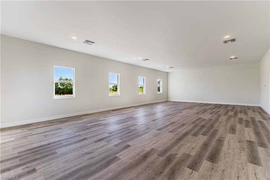 8359 Stringfellow Rd, Other, FL 33956 Photo