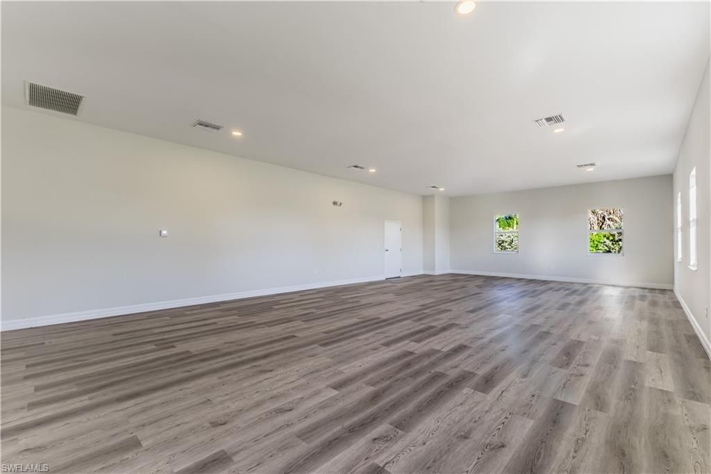 8359 Stringfellow Rd, Other, FL 33956 Photo