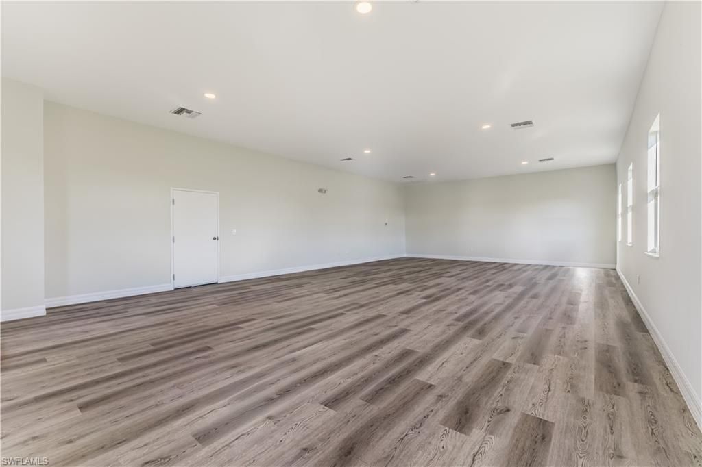 8359 Stringfellow Rd, Other, FL 33956 Photo