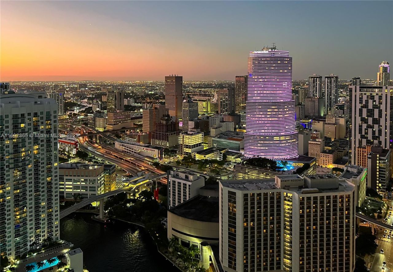 495 Brickell Ave, Unit 4103, Miami, FL 33131 Photo