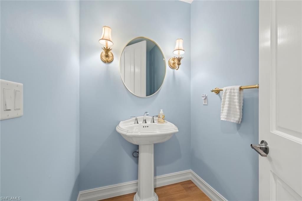 5669 Baltusrol Ct, Unit 2A, Sanibel, FL 33957 Photo