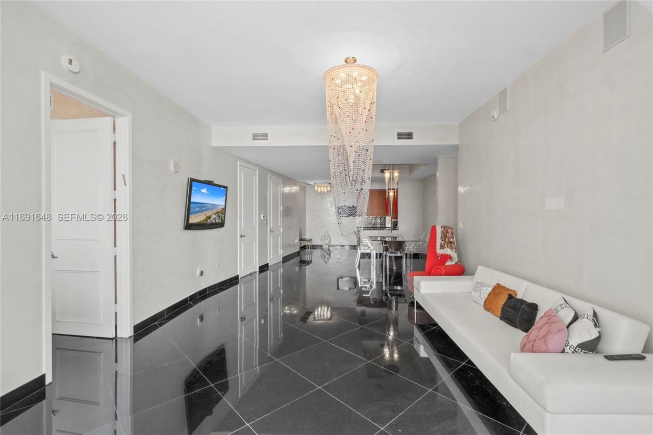 18101 Collins Ave, Unit 1502, Sunny Isles Beach, FL 33160 Photo