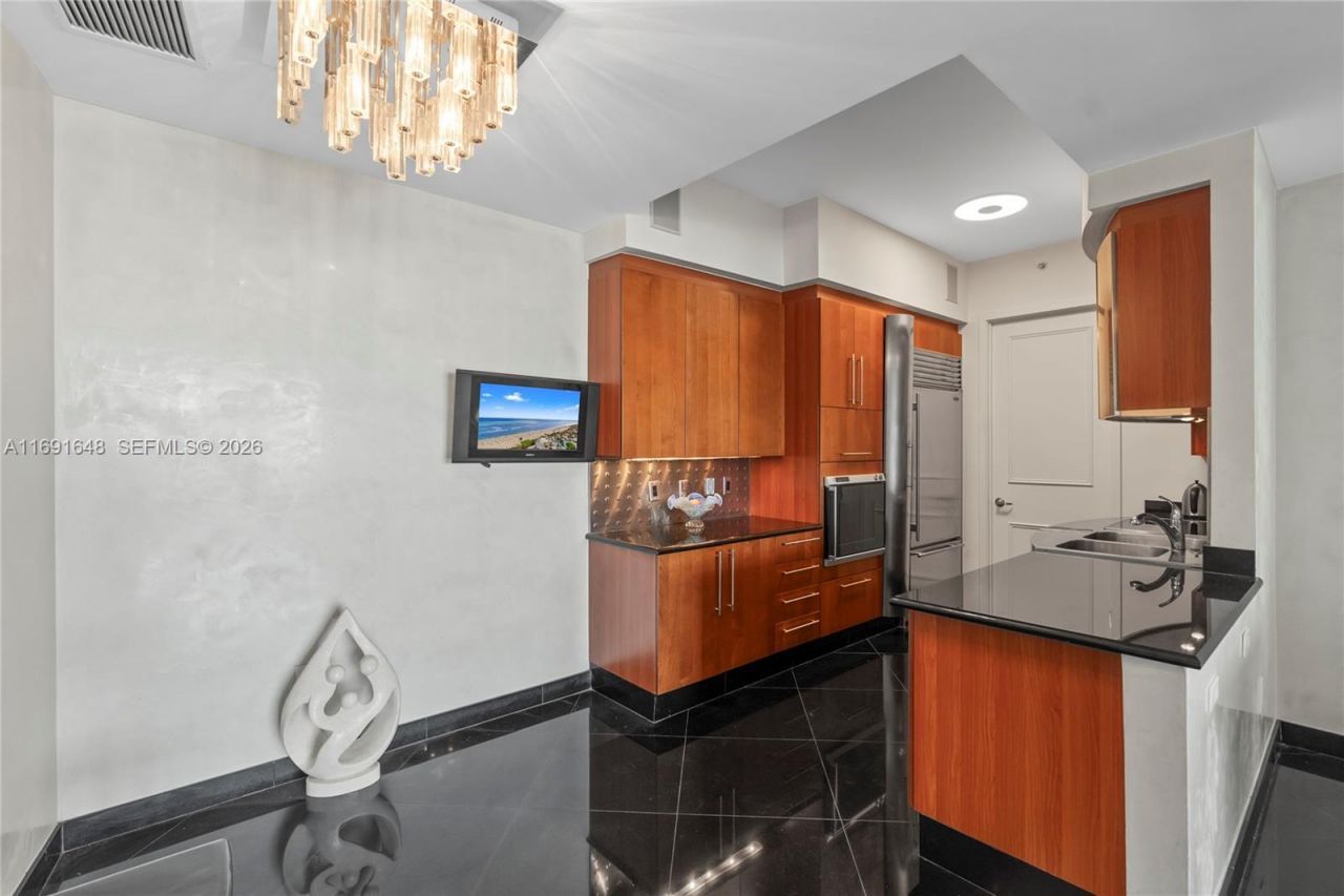 18101 Collins Ave, Unit 1502, Sunny Isles Beach, FL 33160 Photo