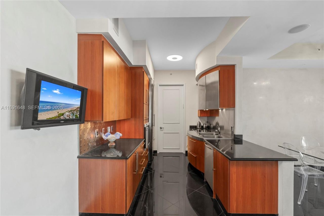 18101 Collins Ave, Unit 1502, Sunny Isles Beach, FL 33160 Photo