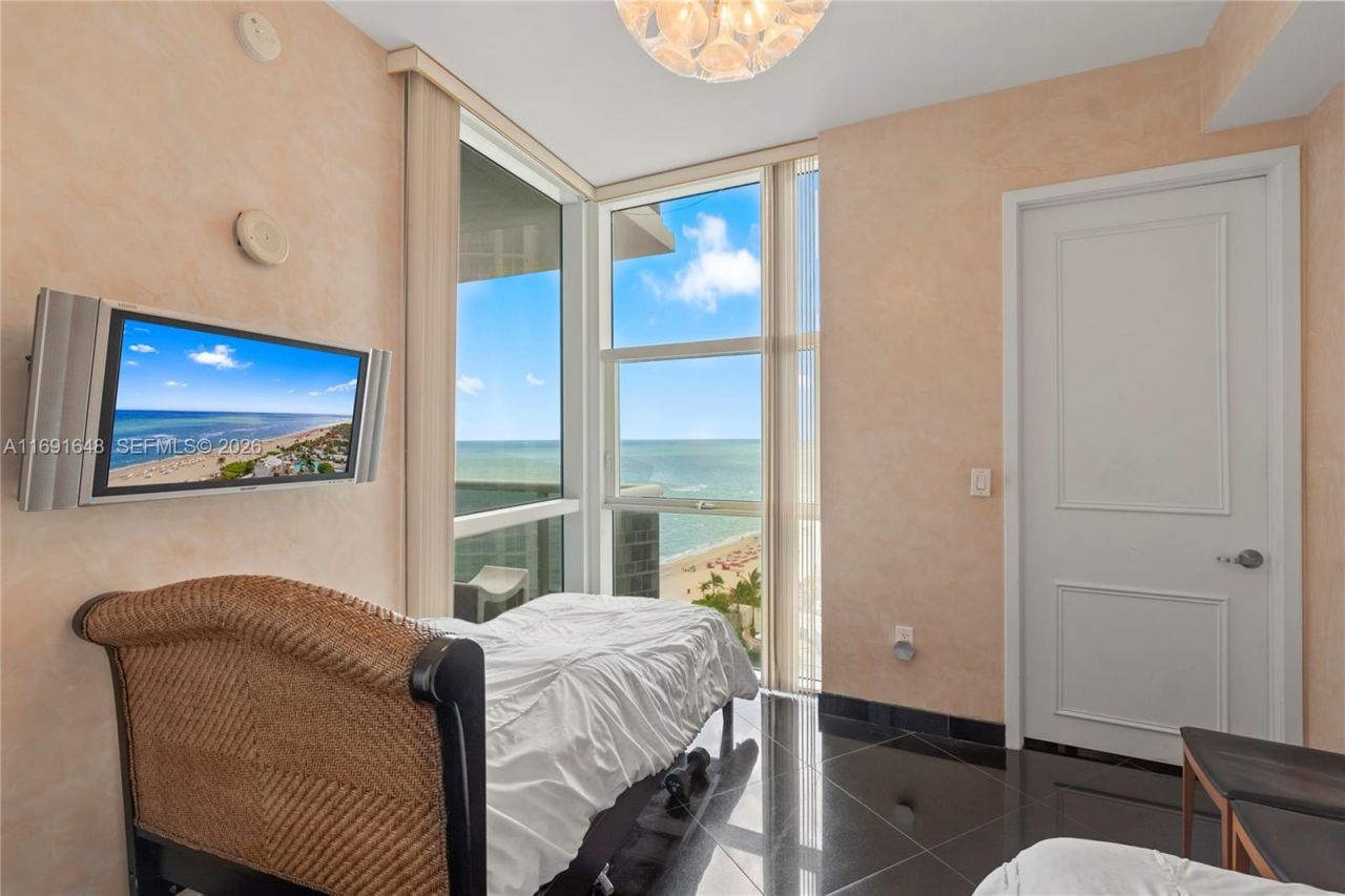 18101 Collins Ave, Unit 1502, Sunny Isles Beach, FL 33160 Photo