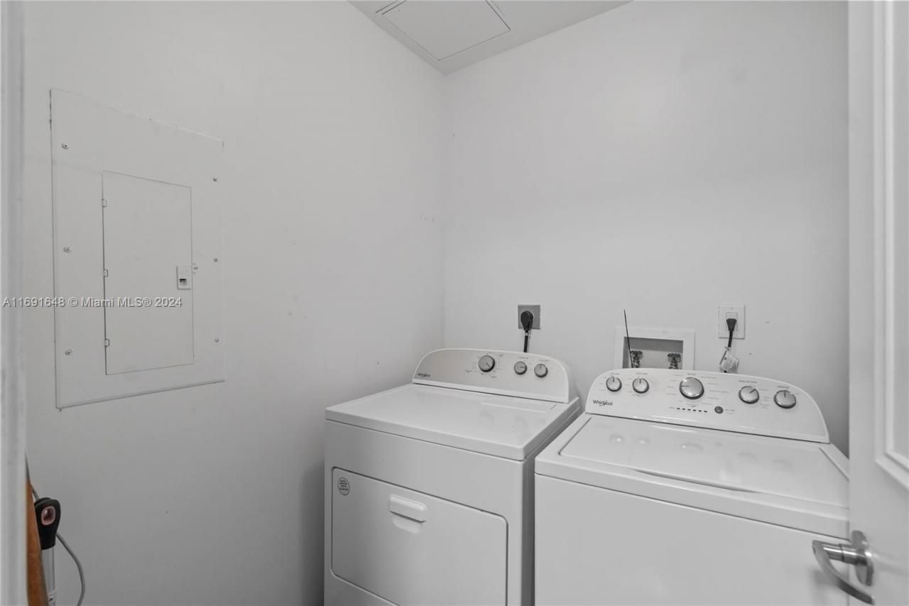 18101 Collins Ave, Unit 1502, Sunny Isles Beach, FL 33160 Photo