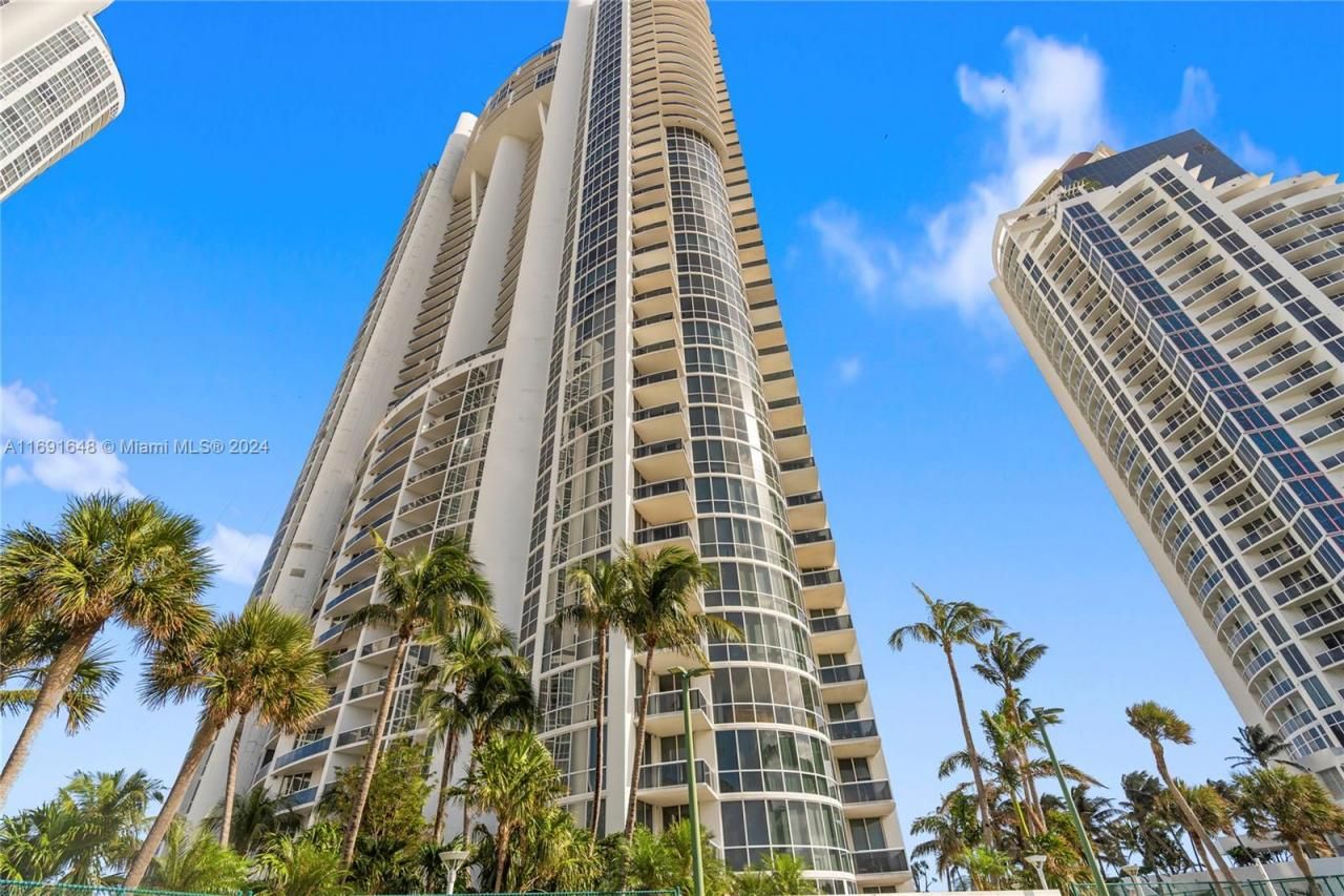 18101 Collins Ave, Unit 1502, Sunny Isles Beach, FL 33160 Photo