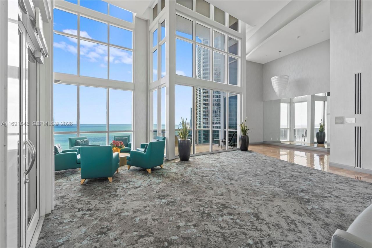 18101 Collins Ave, Unit 1502, Sunny Isles Beach, FL 33160 Photo