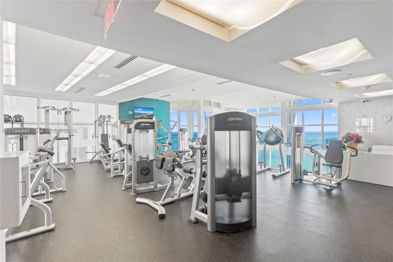 18101 Collins Ave, Unit 1502, Sunny Isles Beach, FL 33160 Photo