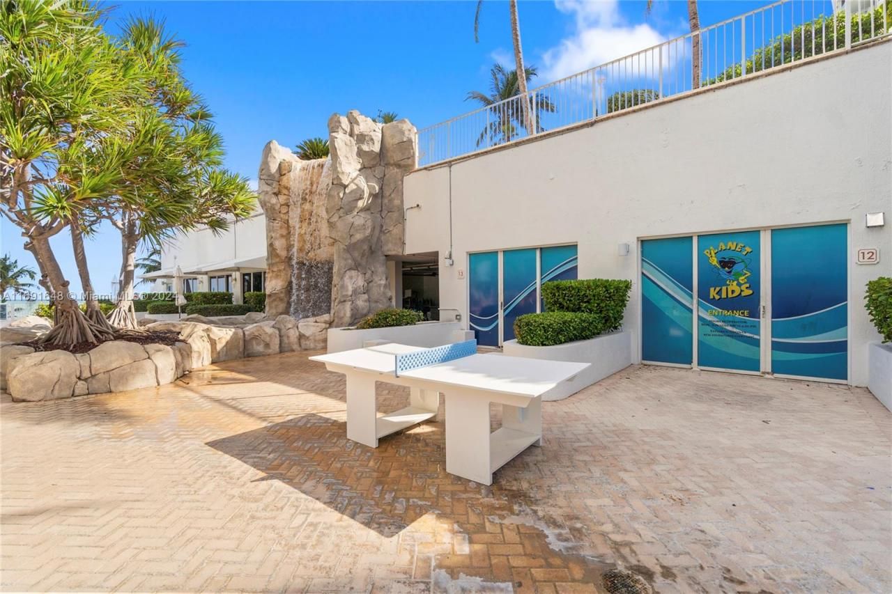 18101 Collins Ave, Unit 1502, Sunny Isles Beach, FL 33160 Photo