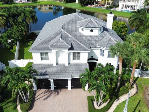 2727 Eleanor Way, Wellington, FL 33414