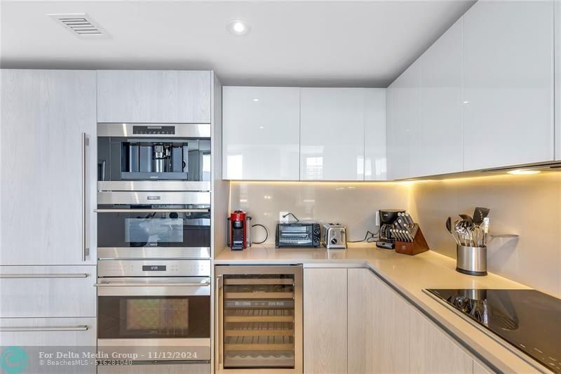 4111 S Ocean Drive, Unit LPH3/5, Hollywood, FL 33019 Photo