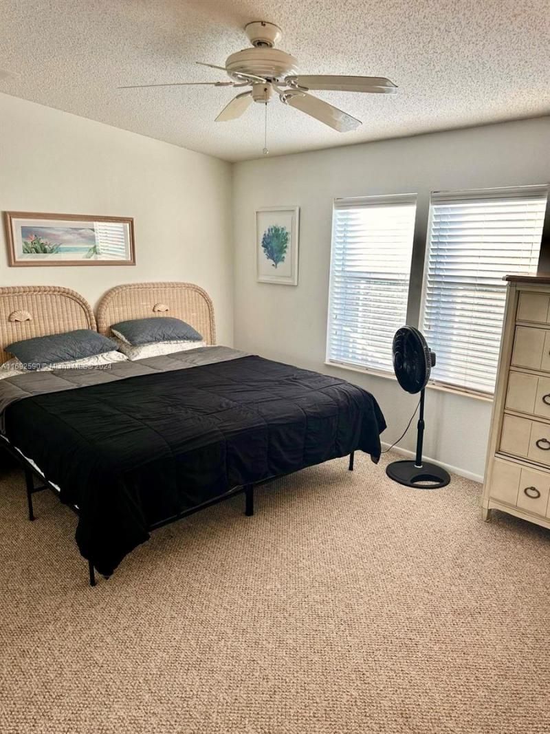 72 Ocean Dr, Key Largo, FL 33037 Photo