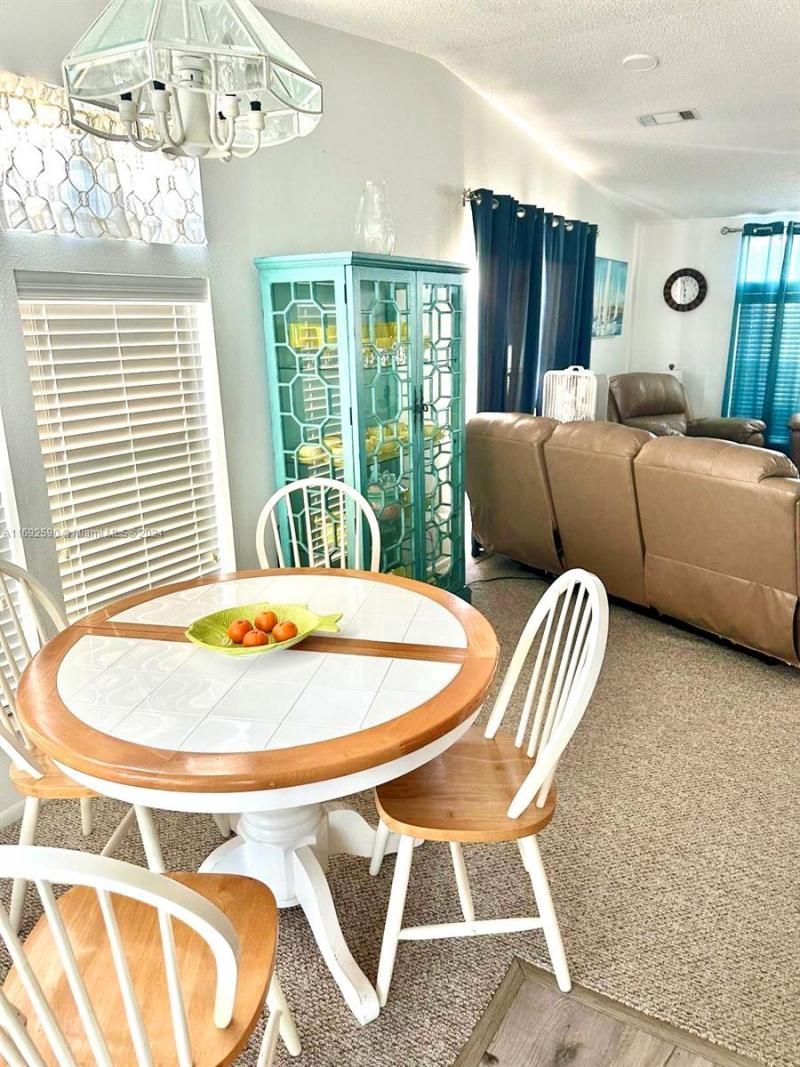 72 Ocean Dr, Key Largo, FL 33037 Photo