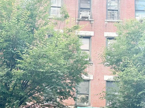 334 E 106th Street, New York (Manhattan), NY 10029