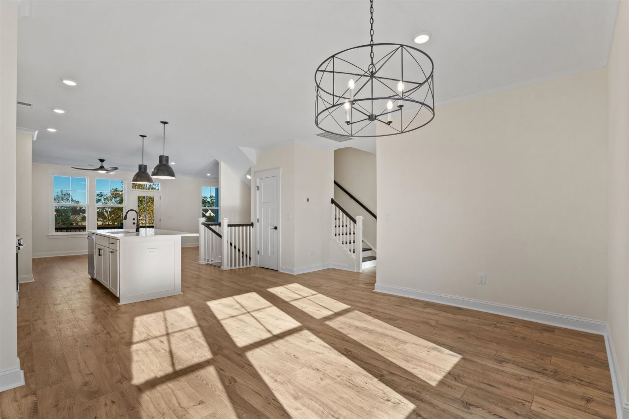 8479 Duke Pl. Photo 11